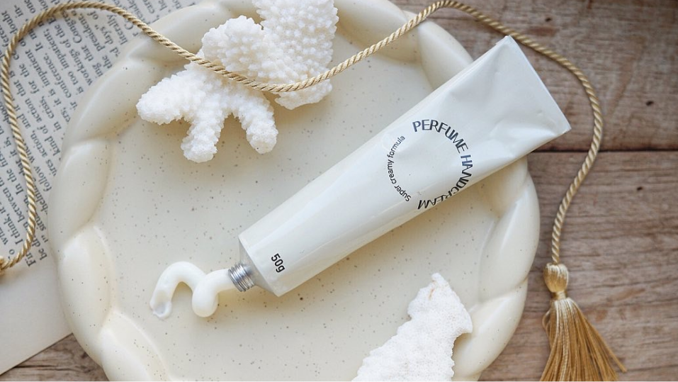 아로마 아뜰리에: 퍼퓸 핸드크림