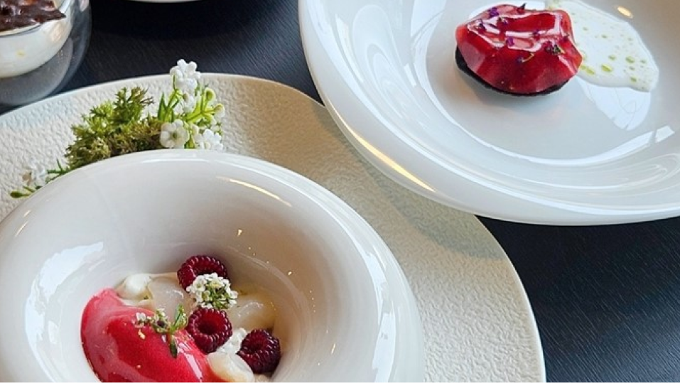 홀리데이 디저트 오마카세 & 논알콜 페어링